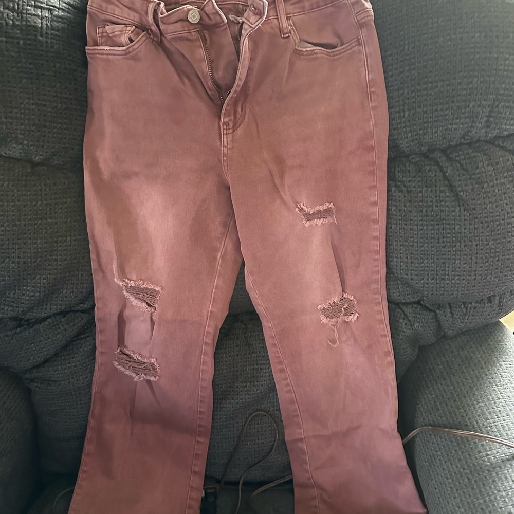Women's Straight Leg Jeans in Burgundy